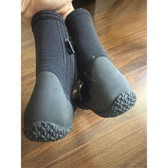 Neosport size 7 women’s scuba high dive boots - great condition - Picture 3 of 6